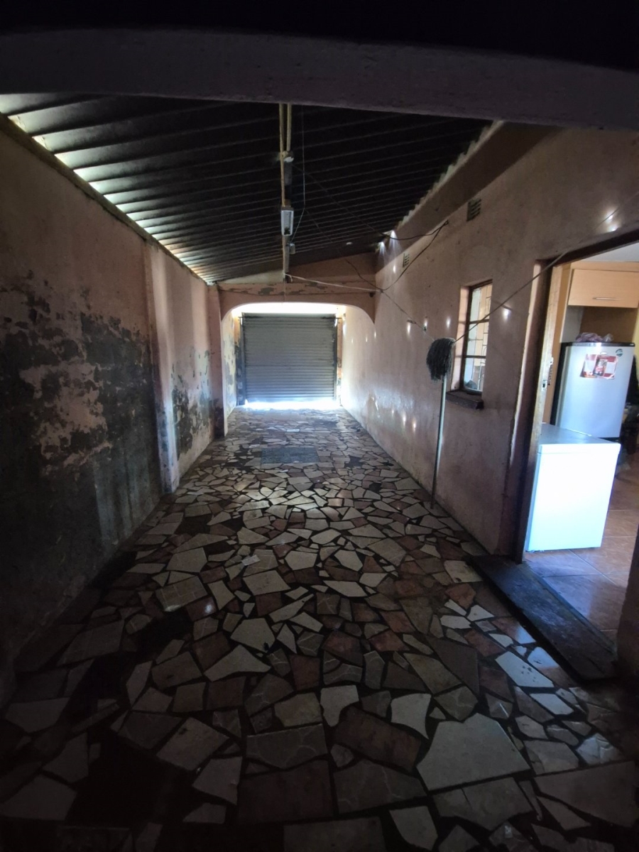 3 Bedroom Property for Sale in Zwide Eastern Cape
